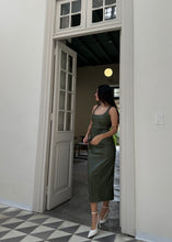 Cargar imagen en el visor de la galería, Vestido Leticia cuero