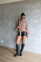 Cargar imagen en el visor de la galería, Blusa Alba
