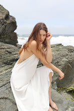 Cargar imagen en el visor de la galería, Vestido Clarisaa
