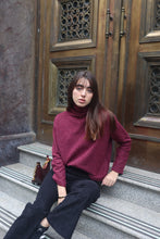 Cargar imagen en el visor de la galería, Sweater Helsa
